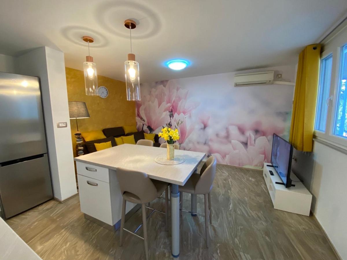 Apartmán Mali Stan Opatija Exteriér fotografie